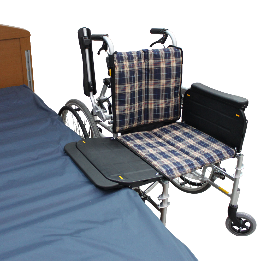 MIKI Transfer Wheelchair